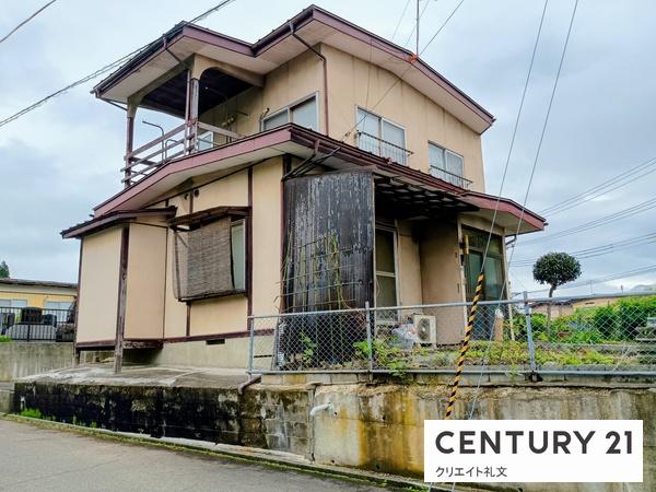 中古戸建  / 山形県上山市軽井沢2丁目