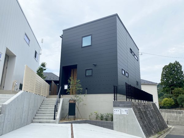 仙台市太白区八木山南 中古戸建