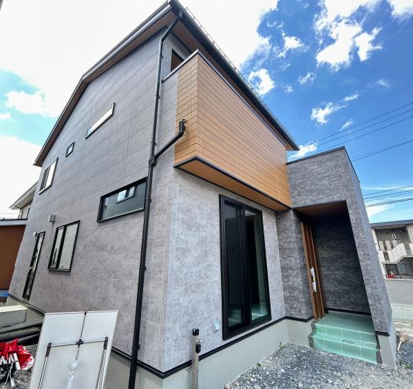 新築戸建  / 山形市泉町